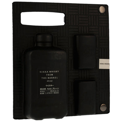 Nikka Whisky From the Barrel mit 2 Gläsern und Ausgießer